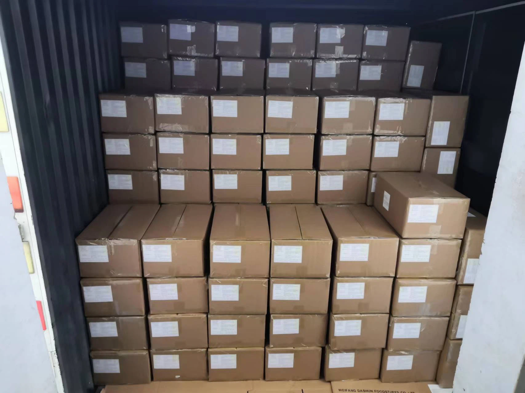 1500 kg chipsów warzywnych VF